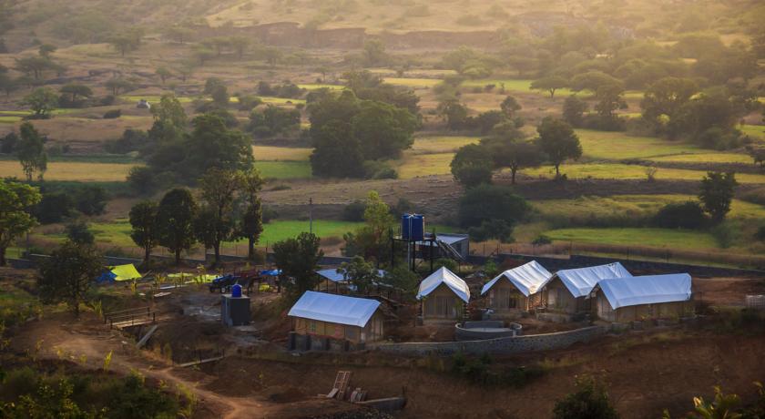 Anjan Hills